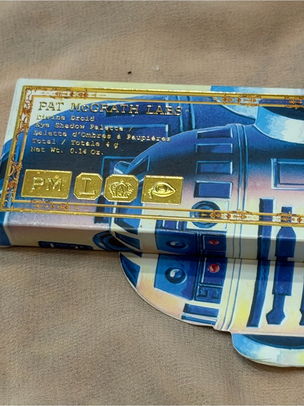 Pat McGrath Labs StarWars Divine Droid eyeshadow palette